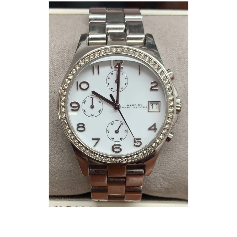 Marc Jacob’s stainless steel watch